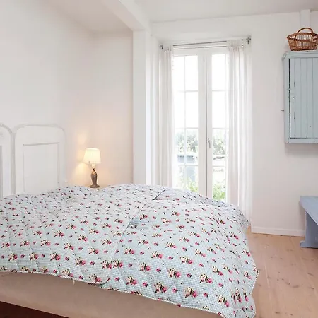 Holiday Home Sommervej V *